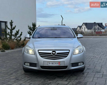 Сірий Опель Інсігнія, об'ємом двигуна 2 л та пробігом 219 тис. км за 7800 $, фото 7 на Automoto.ua