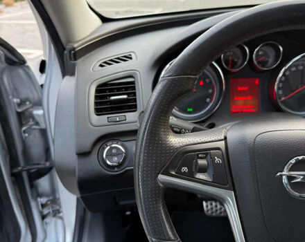 Сірий Опель Інсігнія, об'ємом двигуна 2 л та пробігом 219 тис. км за 7800 $, фото 21 на Automoto.ua