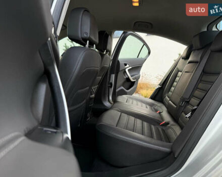 Сірий Опель Інсігнія, об'ємом двигуна 2 л та пробігом 219 тис. км за 7800 $, фото 47 на Automoto.ua