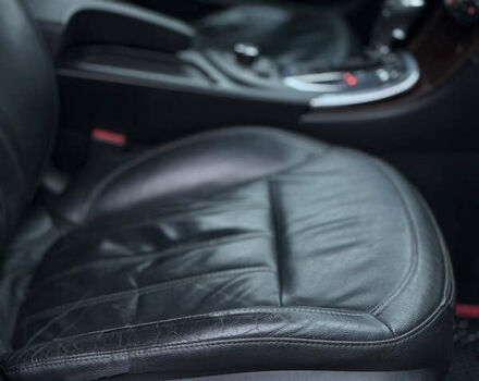 Сірий Опель Інсігнія, об'ємом двигуна 1.96 л та пробігом 265 тис. км за 7500 $, фото 19 на Automoto.ua