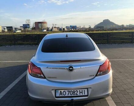 Серый Опель Инсигния, объемом двигателя 1.96 л и пробегом 350 тыс. км за 6300 $, фото 1 на Automoto.ua