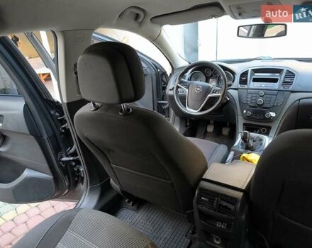 Серый Опель Инсигния, объемом двигателя 1.96 л и пробегом 250 тыс. км за 6000 $, фото 10 на Automoto.ua