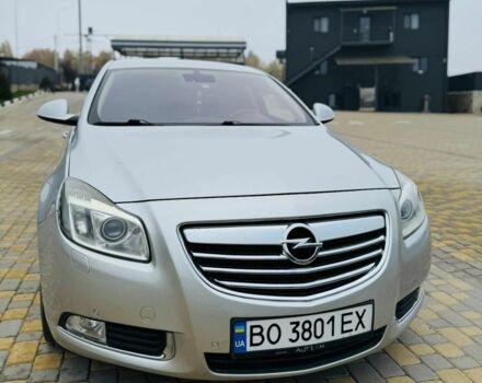 Опель Інсігнія 2009 у Чорткові на Automoto.ua Сірий Опель Інсігнія, об'ємом двигуна 2 л та пробігом 200 тис. км за 8800 $, фото 2 на Automoto.ua