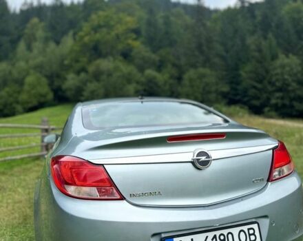 Сірий Опель Інсігнія, об'ємом двигуна 2 л та пробігом 200 тис. км за 6100 $, фото 1 на Automoto.ua