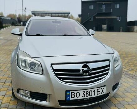 Опель Інсігнія 2009 у Чорткові на Automoto.ua Сірий Опель Інсігнія, об'ємом двигуна 2 л та пробігом 200 тис. км за 8800 $, фото 3 на Automoto.ua