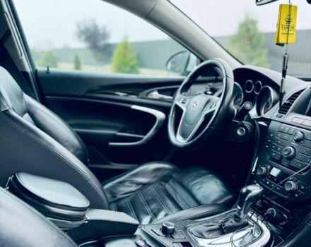 Опель Інсігнія 2009 у Чорткові на Automoto.ua Сірий Опель Інсігнія, об'ємом двигуна 2 л та пробігом 200 тис. км за 8800 $, фото 11 на Automoto.ua