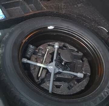 Серый Опель Инсигния, объемом двигателя 2 л и пробегом 221 тыс. км за 7700 $, фото 6 на Automoto.ua