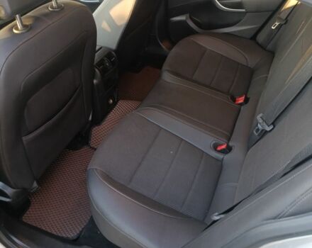 Серый Опель Инсигния, объемом двигателя 2 л и пробегом 235 тыс. км за 6800 $, фото 6 на Automoto.ua