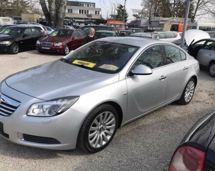 Серый Опель Инсигния, объемом двигателя 0 л и пробегом 89 тыс. км за 11445 $, фото 3 на Automoto.ua