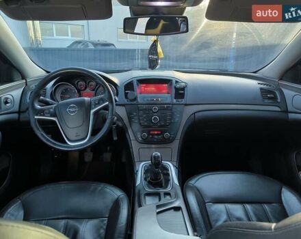 Серый Опель Инсигния, объемом двигателя 1.96 л и пробегом 350 тыс. км за 6300 $, фото 7 на Automoto.ua