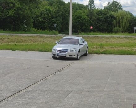 Опель Інсігнія 2009 у Чорткові на Automoto.ua Сірий Опель Інсігнія, об'ємом двигуна 2 л та пробігом 200 тис. км за 8800 $, фото 20 на Automoto.ua