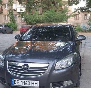 Серый Опель Инсигния, объемом двигателя 2 л и пробегом 221 тыс. км за 7700 $, фото 9 на Automoto.ua