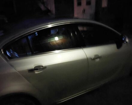 Серый Опель Инсигния, объемом двигателя 0 л и пробегом 89 тыс. км за 11445 $, фото 2 на Automoto.ua