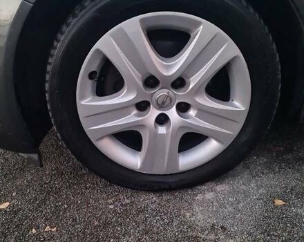 Сірий Опель Інсігнія, об'ємом двигуна 1.8 л та пробігом 245 тис. км за 5999 $, фото 21 на Automoto.ua