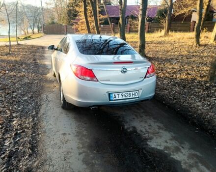 Серый Опель Инсигния, объемом двигателя 2 л и пробегом 235 тыс. км за 6800 $, фото 4 на Automoto.ua