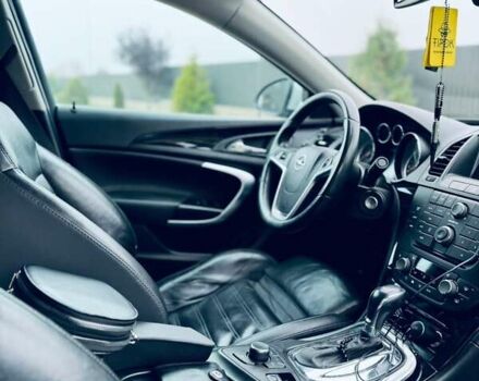 Опель Інсігнія 2009 у Чорткові на Automoto.ua Сірий Опель Інсігнія, об'ємом двигуна 2 л та пробігом 200 тис. км за 8800 $, фото 13 на Automoto.ua