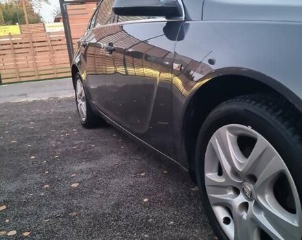 Серый Опель Инсигния, объемом двигателя 0 л и пробегом 245 тыс. км за 6950 $, фото 2 на Automoto.ua