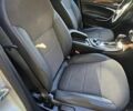 Серый Опель Инсигния, объемом двигателя 2 л и пробегом 233 тыс. км за 7500 $, фото 5 на Automoto.ua