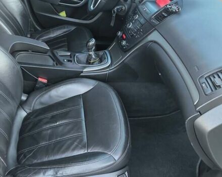 Серый Опель Инсигния, объемом двигателя 1.96 л и пробегом 350 тыс. км за 6300 $, фото 11 на Automoto.ua