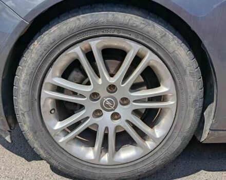 Сірий Опель Інсігнія, об'ємом двигуна 1.96 л та пробігом 175 тис. км за 8000 $, фото 10 на Automoto.ua