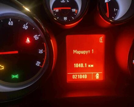 Серый Опель Инсигния, объемом двигателя 2 л и пробегом 22 тыс. км за 11800 $, фото 3 на Automoto.ua