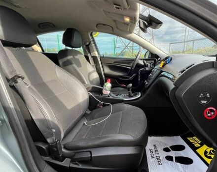 Серый Опель Инсигния, объемом двигателя 2 л и пробегом 217 тыс. км за 7900 $, фото 18 на Automoto.ua