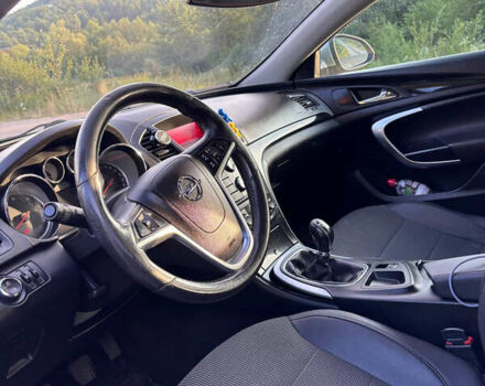 Серый Опель Инсигния, объемом двигателя 1.96 л и пробегом 216 тыс. км за 8500 $, фото 5 на Automoto.ua