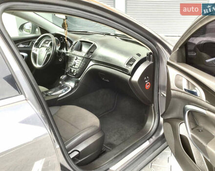 Опель Инсигния 2010 в Хмельницком на Automoto.ua Серый Опель Инсигния, объемом двигателя 1.96 л и пробегом 281 тыс. км за 6900 $, фото 5 на Automoto.ua