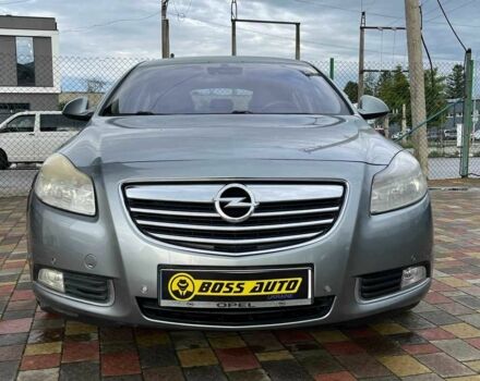 Серый Опель Инсигния, объемом двигателя 2 л и пробегом 217 тыс. км за 7900 $, фото 1 на Automoto.ua