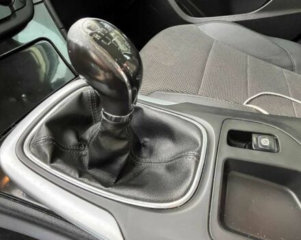 Серый Опель Инсигния, объемом двигателя 2 л и пробегом 217 тыс. км за 7900 $, фото 12 на Automoto.ua