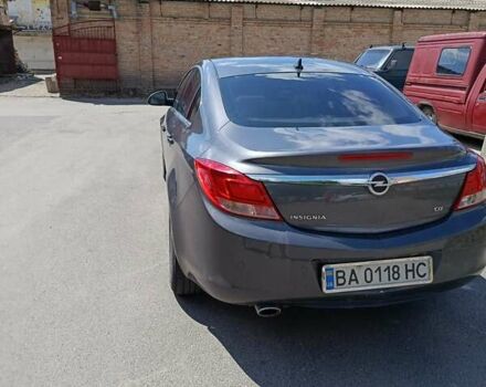 Сірий Опель Інсігнія, об'ємом двигуна 1.96 л та пробігом 175 тис. км за 8000 $, фото 6 на Automoto.ua