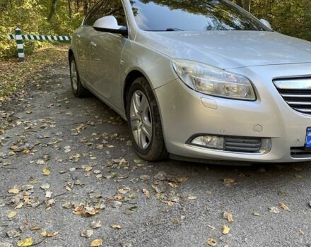 Серый Опель Инсигния, объемом двигателя 2 л и пробегом 280 тыс. км за 6500 $, фото 1 на Automoto.ua