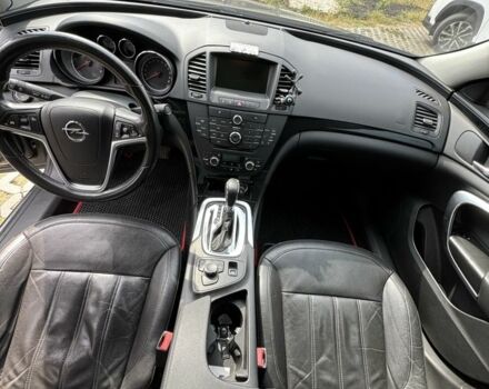 Серый Опель Инсигния, объемом двигателя 2 л и пробегом 236 тыс. км за 8800 $, фото 4 на Automoto.ua