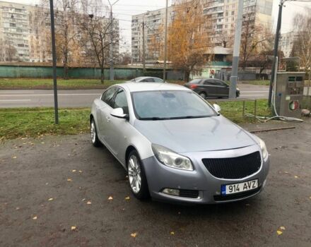 Серый Опель Инсигния, объемом двигателя 1.8 л и пробегом 317 тыс. км за 3600 $, фото 1 на Automoto.ua