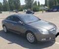 Сірий Опель Інсігнія, об'ємом двигуна 2 л та пробігом 150 тис. км за 10300 $, фото 3 на Automoto.ua