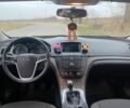 Сірий Опель Інсігнія, об'ємом двигуна 2 л та пробігом 235 тис. км за 8000 $, фото 2 на Automoto.ua