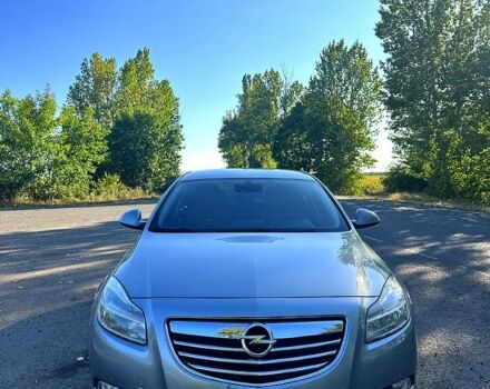 Серый Опель Инсигния, объемом двигателя 2 л и пробегом 258 тыс. км за 8400 $, фото 5 на Automoto.ua