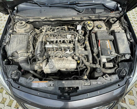 Серый Опель Инсигния, объемом двигателя 1.96 л и пробегом 236 тыс. км за 9000 $, фото 13 на Automoto.ua