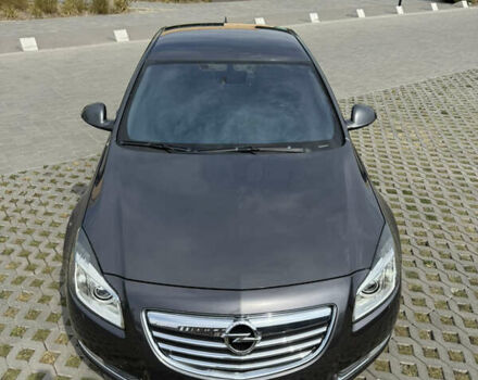 Серый Опель Инсигния, объемом двигателя 1.96 л и пробегом 236 тыс. км за 9000 $, фото 1 на Automoto.ua