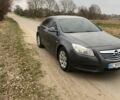 Сірий Опель Інсігнія, об'ємом двигуна 2 л та пробігом 235 тис. км за 8000 $, фото 7 на Automoto.ua