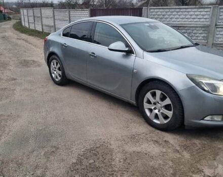 Серый Опель Инсигния, объемом двигателя 1.96 л и пробегом 300 тыс. км за 8000 $, фото 5 на Automoto.ua