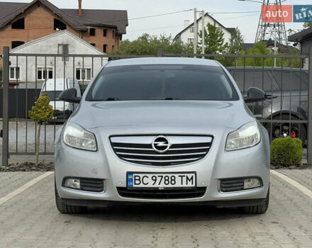 Сірий Опель Інсігнія, об'ємом двигуна 1.96 л та пробігом 200 тис. км за 7800 $, фото 1 на Automoto.ua