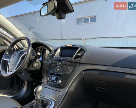 Серый Опель Инсигния, объемом двигателя 2 л и пробегом 318 тыс. км за 8200 $, фото 19 на Automoto.ua