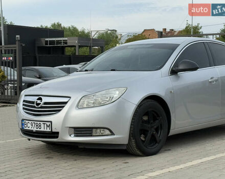 Сірий Опель Інсігнія, об'ємом двигуна 1.96 л та пробігом 200 тис. км за 7800 $, фото 3 на Automoto.ua