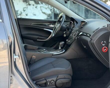 Сірий Опель Інсігнія, об'ємом двигуна 2 л та пробігом 114 тис. км за 9500 $, фото 16 на Automoto.ua