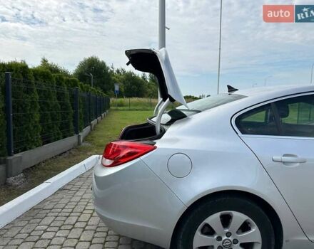 Опель Инсигния 2012 в Львове на Automoto.ua Серый Опель Инсигния, объемом двигателя 1.96 л и пробегом 246 тыс. км за 7600 $, фото 1 на Automoto.ua