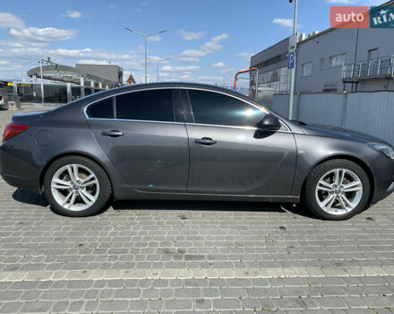 Серый Опель Инсигния, объемом двигателя 2 л и пробегом 318 тыс. км за 8200 $, фото 8 на Automoto.ua