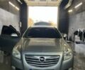 Сірий Опель Інсігнія, об'ємом двигуна 2 л та пробігом 212 тис. км за 9000 $, фото 1 на Automoto.ua