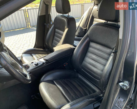 Серый Опель Инсигния, объемом двигателя 2 л и пробегом 318 тыс. км за 8200 $, фото 16 на Automoto.ua