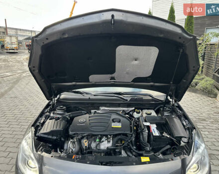 Серый Опель Инсигния, объемом двигателя 2 л и пробегом 114 тыс. км за 9700 $, фото 47 на Automoto.ua